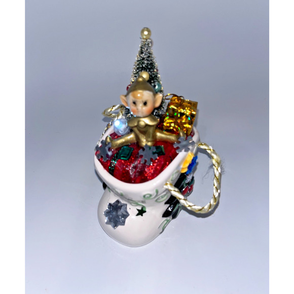 Vintage Ceramic Christmas Elf Pixie Spreading a little holiday Pixie Dust ! OOAK - Picture 3 of 16